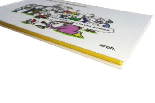 Jaspage doré sur les tranches d'un livre pour enfants